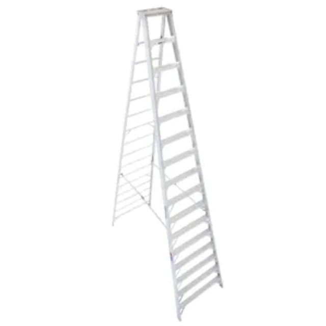 Rental store for ladder step 16 foot in Muskoka Region